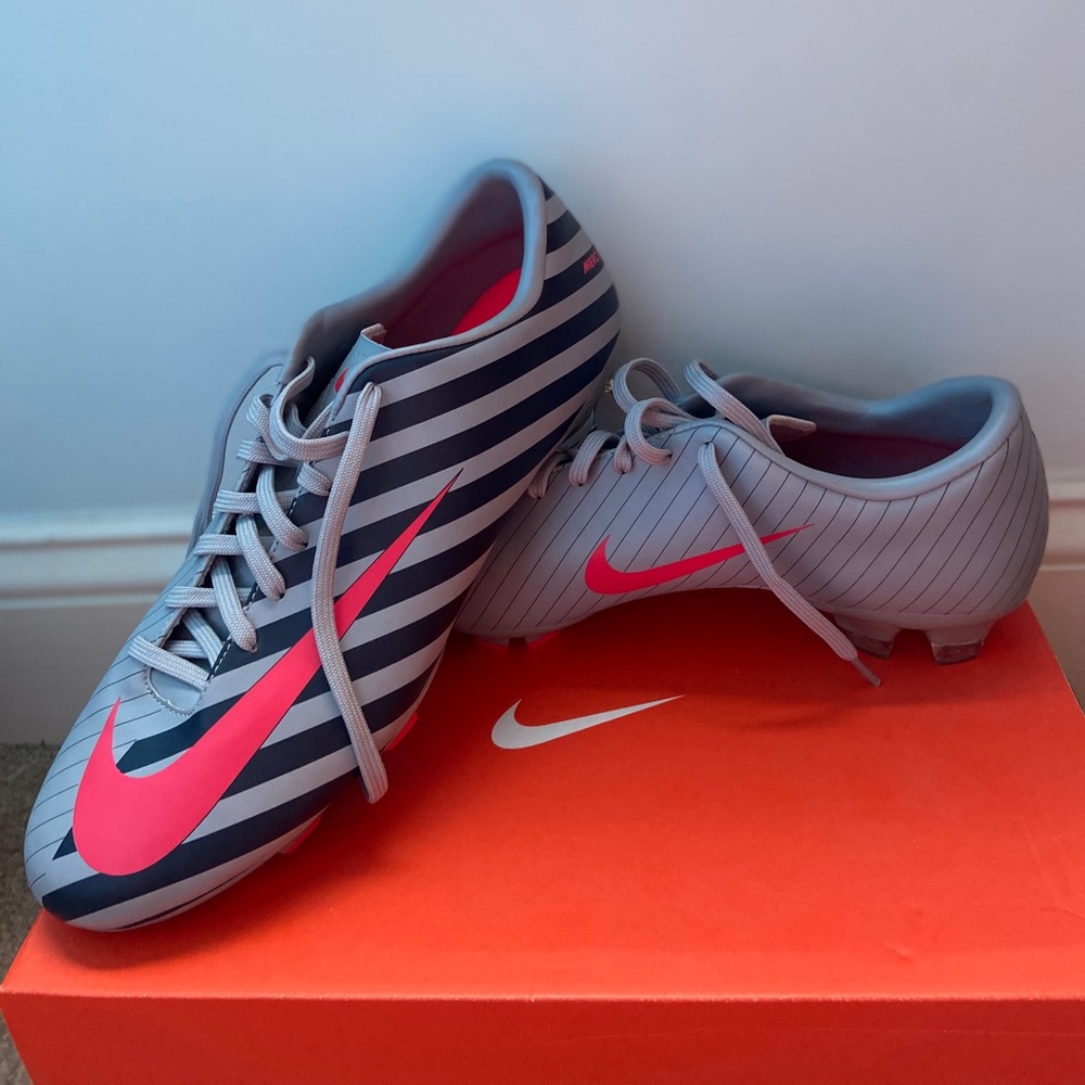 Nike Mercurial Victory II Cleats Cristiano Ronaldo